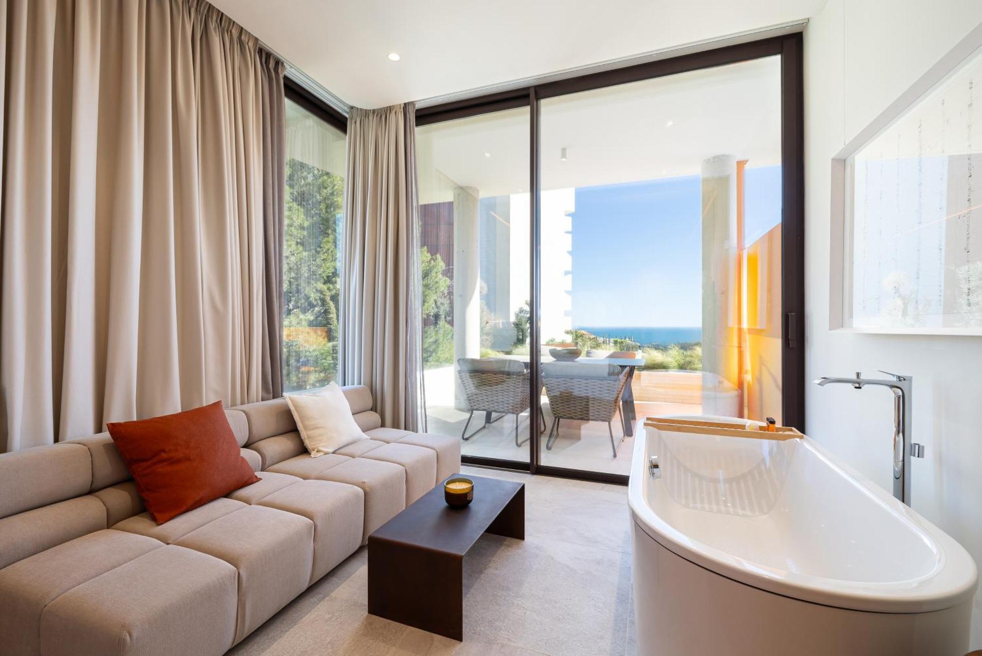 Leiro Residences - Preferred Hotels & Resorts Fuengirola Exterior foto